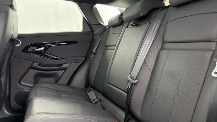 Land Rover Range Rover Evoque 2026 photo 4