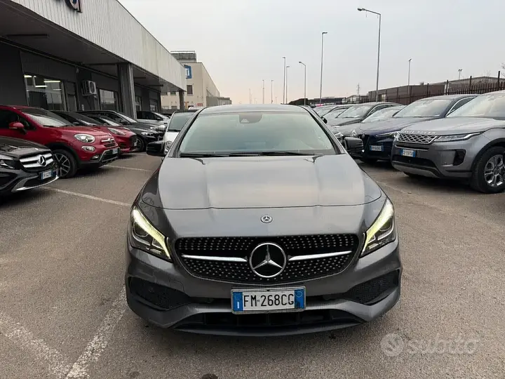 Mercedes-Benz Cla 2017 photo 2