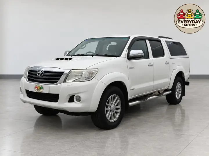 Toyota Hilux 2012 photo 3