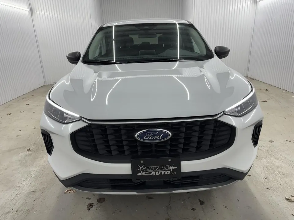 Ford Escape 2025 photo 2