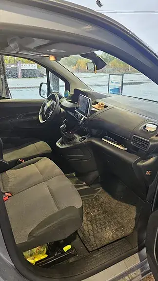 Peugeot Partner 2019 photo 3