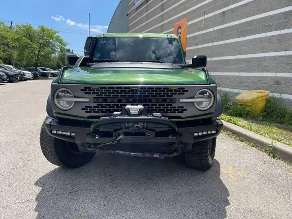 Ford Bronco 2022 photo 2