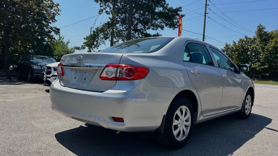 Toyota Corolla 2011 photo 5