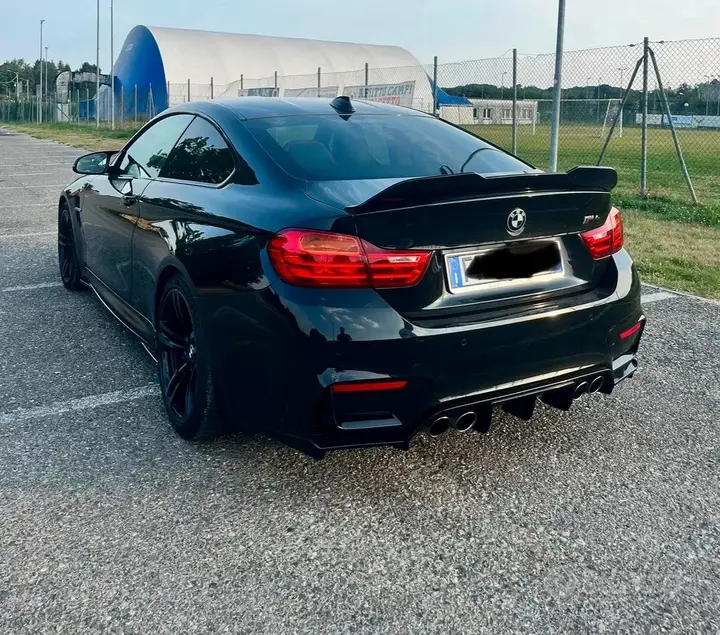 BMW M4 2017 photo 5