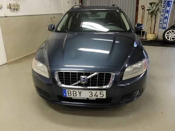 Volvo V70 2008 photo 2