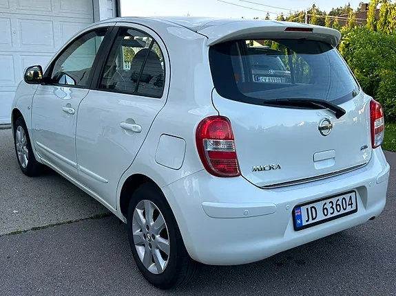 Nissan Micra 2012 photo 4