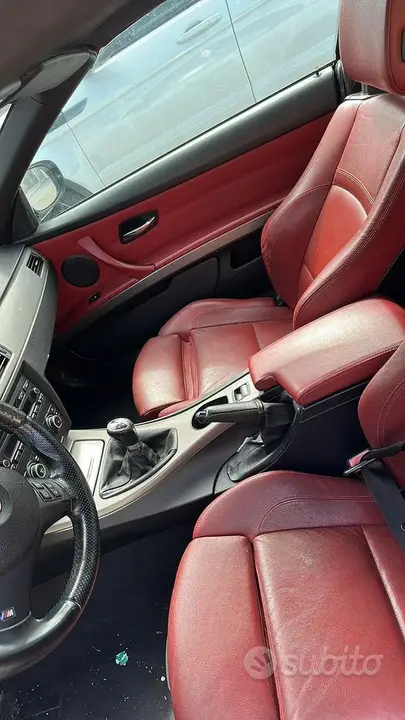 BMW 320D 2011 photo 3