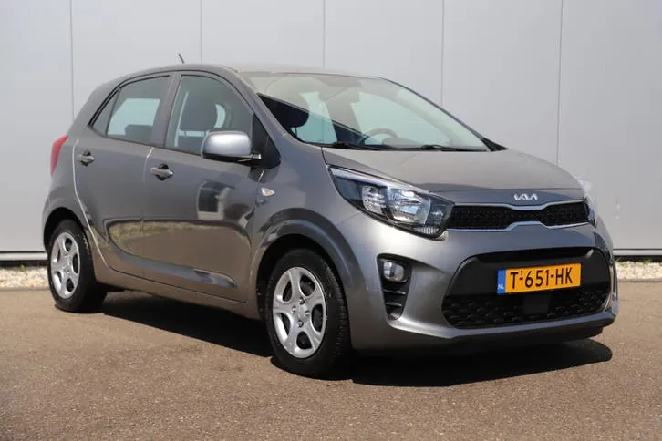 Kia Picanto 2023 photo 3