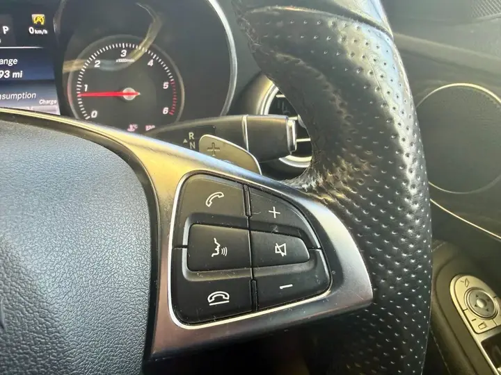 Mercedes-Benz C-Class 2017 photo 3