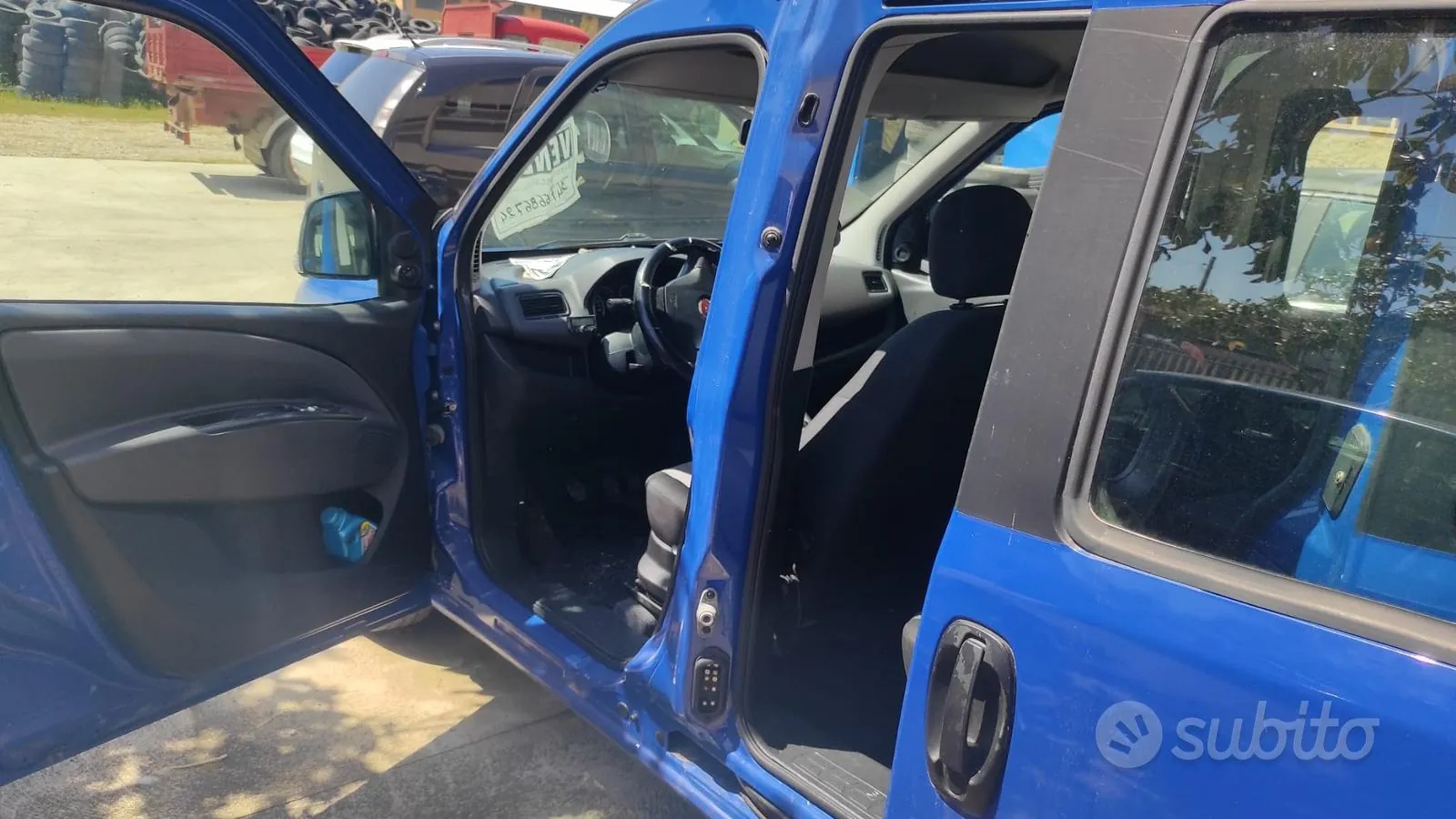 Fiat Doblo 2011 photo 5
