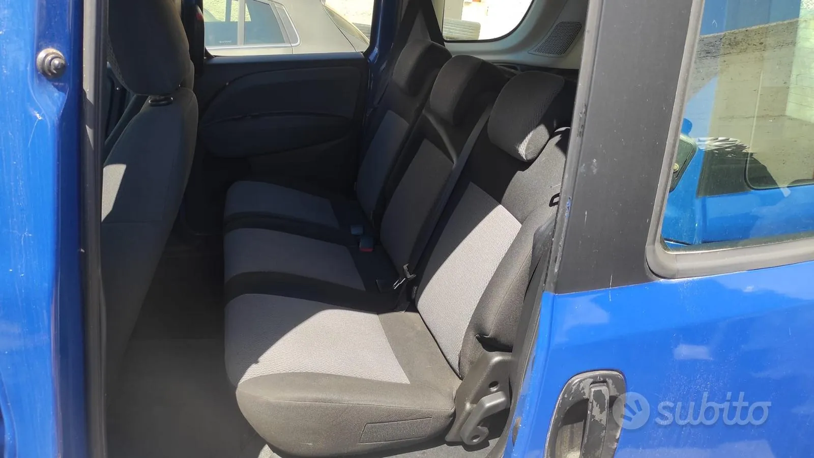 Fiat Doblo 2011 photo 4