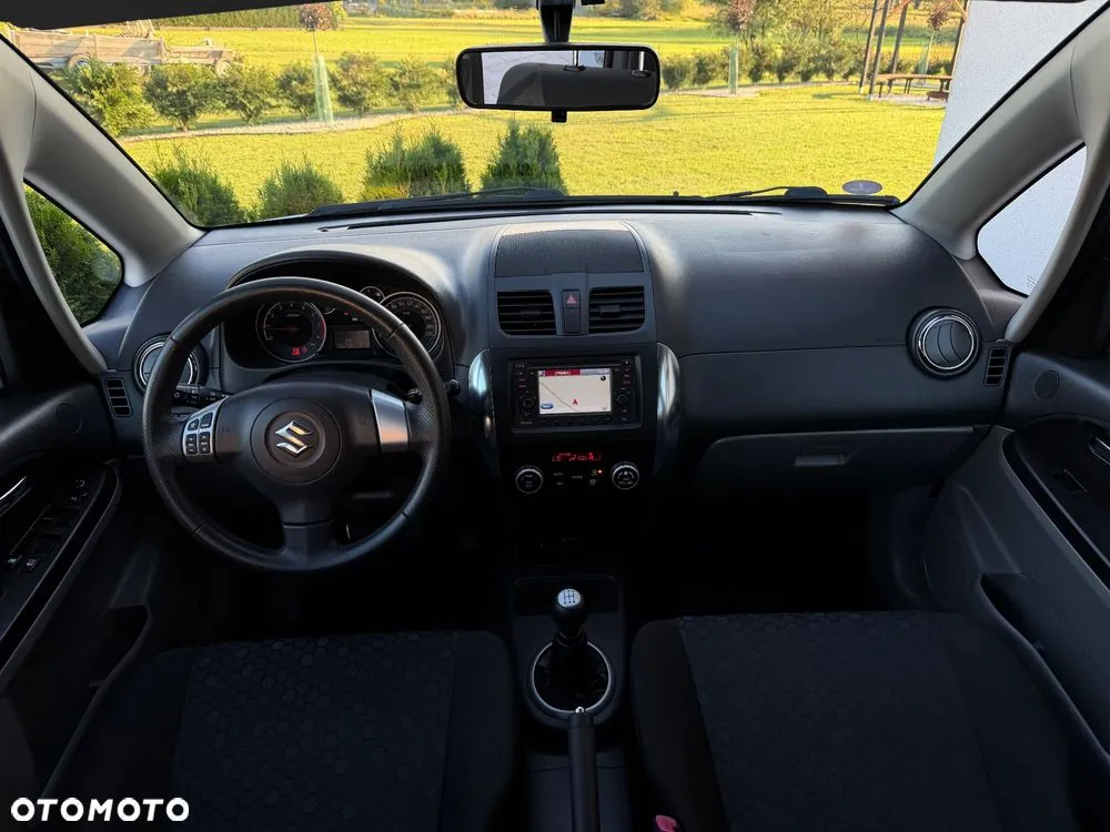 Suzuki Sx4 2012 photo 5