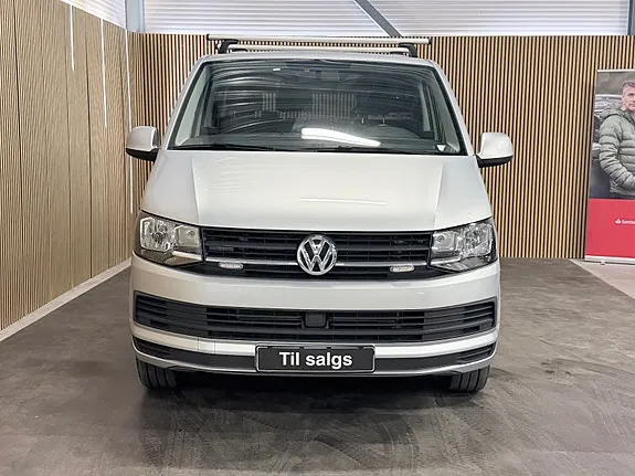 Volkswagen Transporter 2017 photo 2