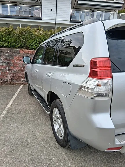 Toyota Land Cruiser 2012 photo 3
