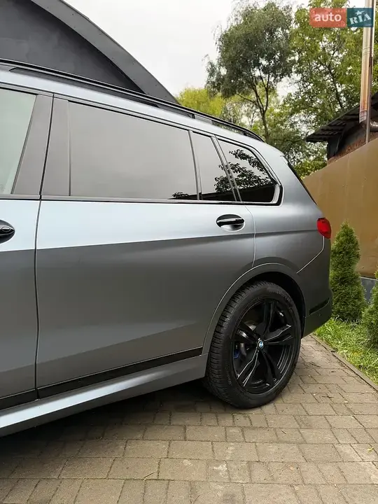 BMW X7 2021 photo 4
