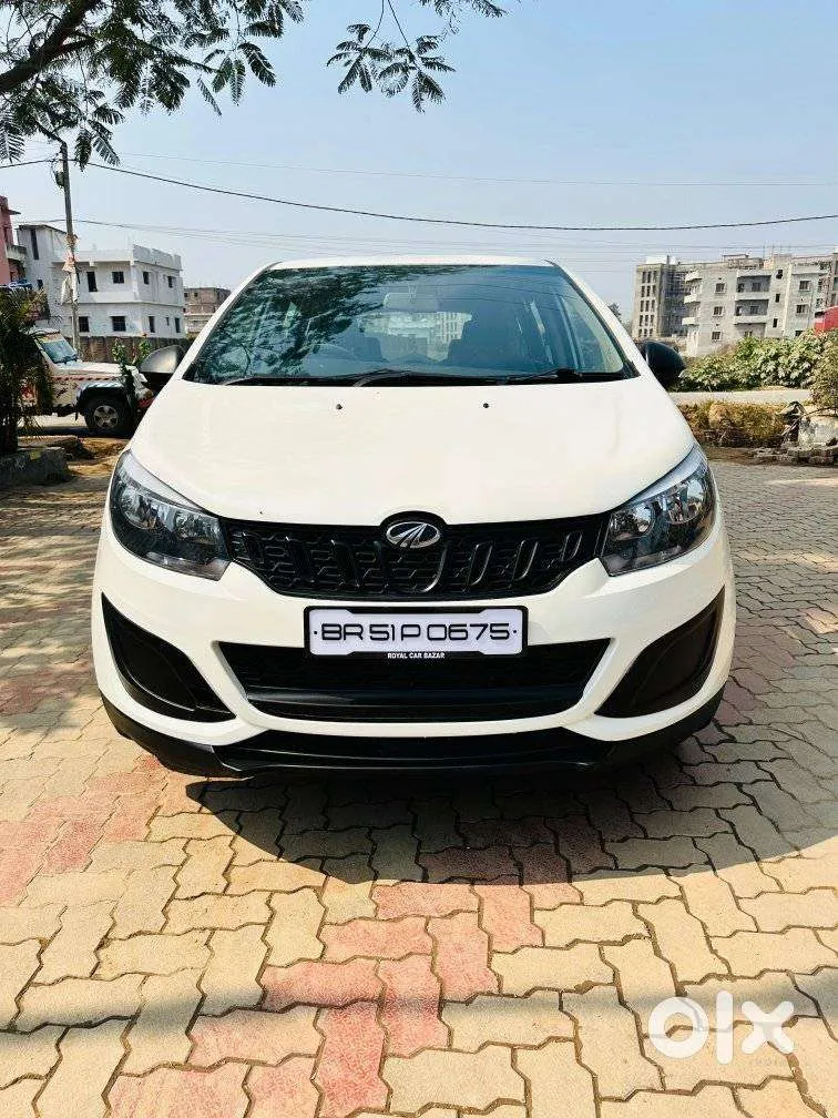 Mahindra Marazzo