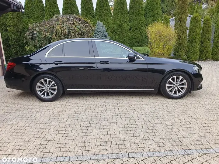 Mercedes-Benz E-Class 2019 photo 3