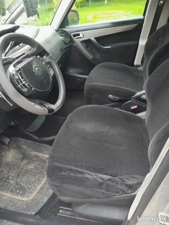 Citroen C4 Picasso 2008 photo 3