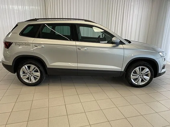 Skoda Karoq 2025 photo 2