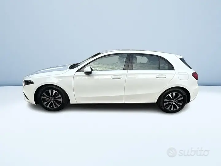 Mercedes-Benz A 2025 photo 3