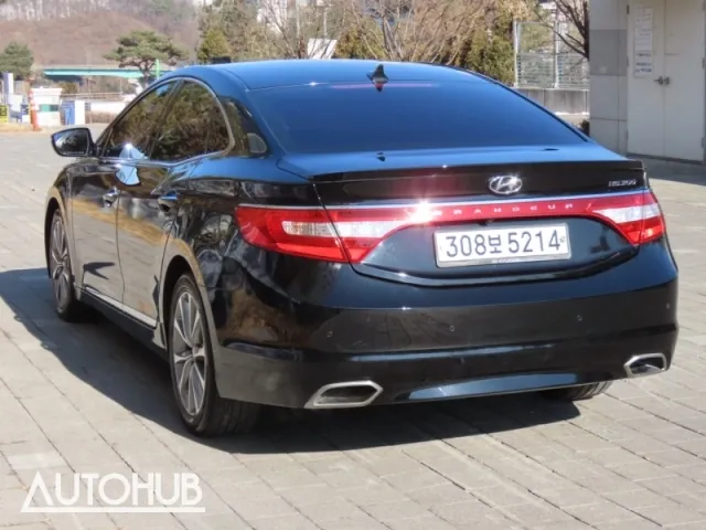 Hyundai Grandeur 2016 photo 4