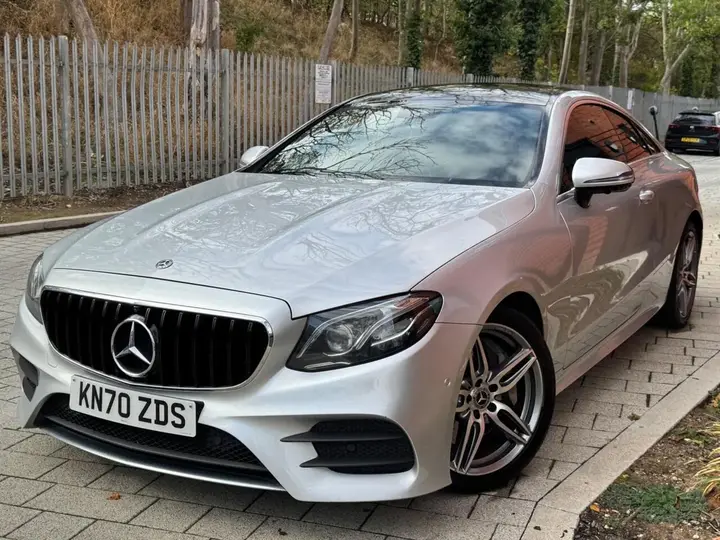 Mercedes-Benz E-Class 2020 photo 4