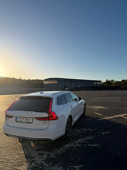 Volvo V90 2018 photo 4