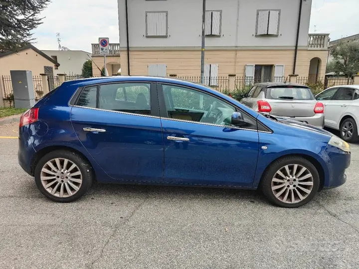 Fiat Bravo 2011 photo 2