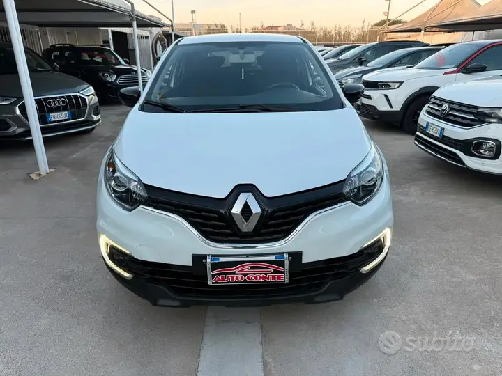 Renault Captur 2019 photo 2