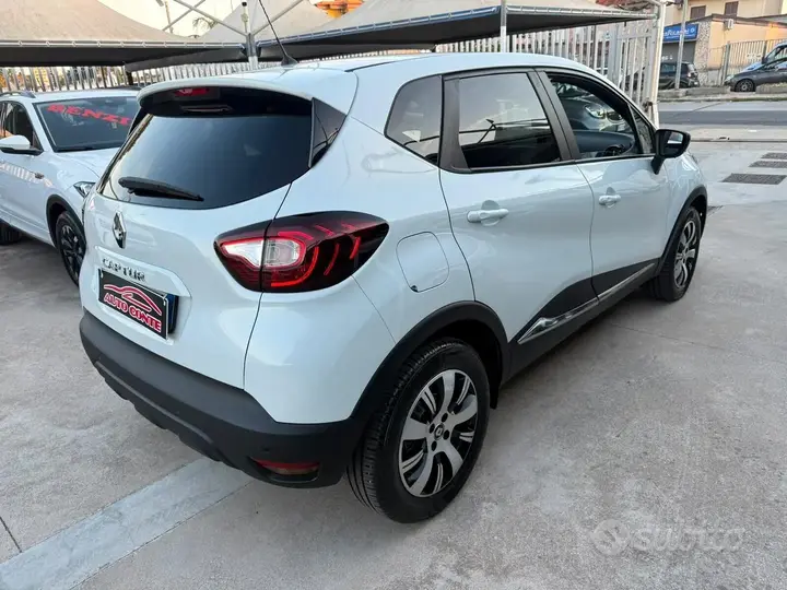 Renault Captur 2019 photo 4