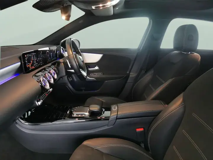 Mercedes-Benz A-Class 2022 photo 4
