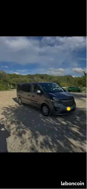 Opel Vivaro 2018 photo 2