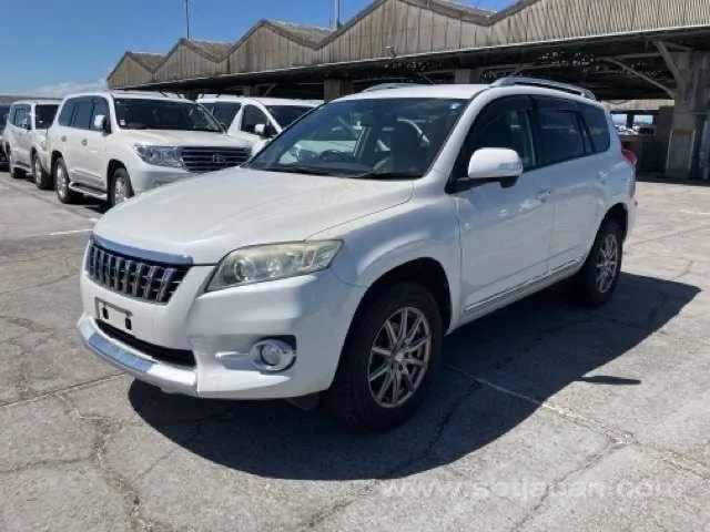 Toyota Vanguard 2011 photo 2