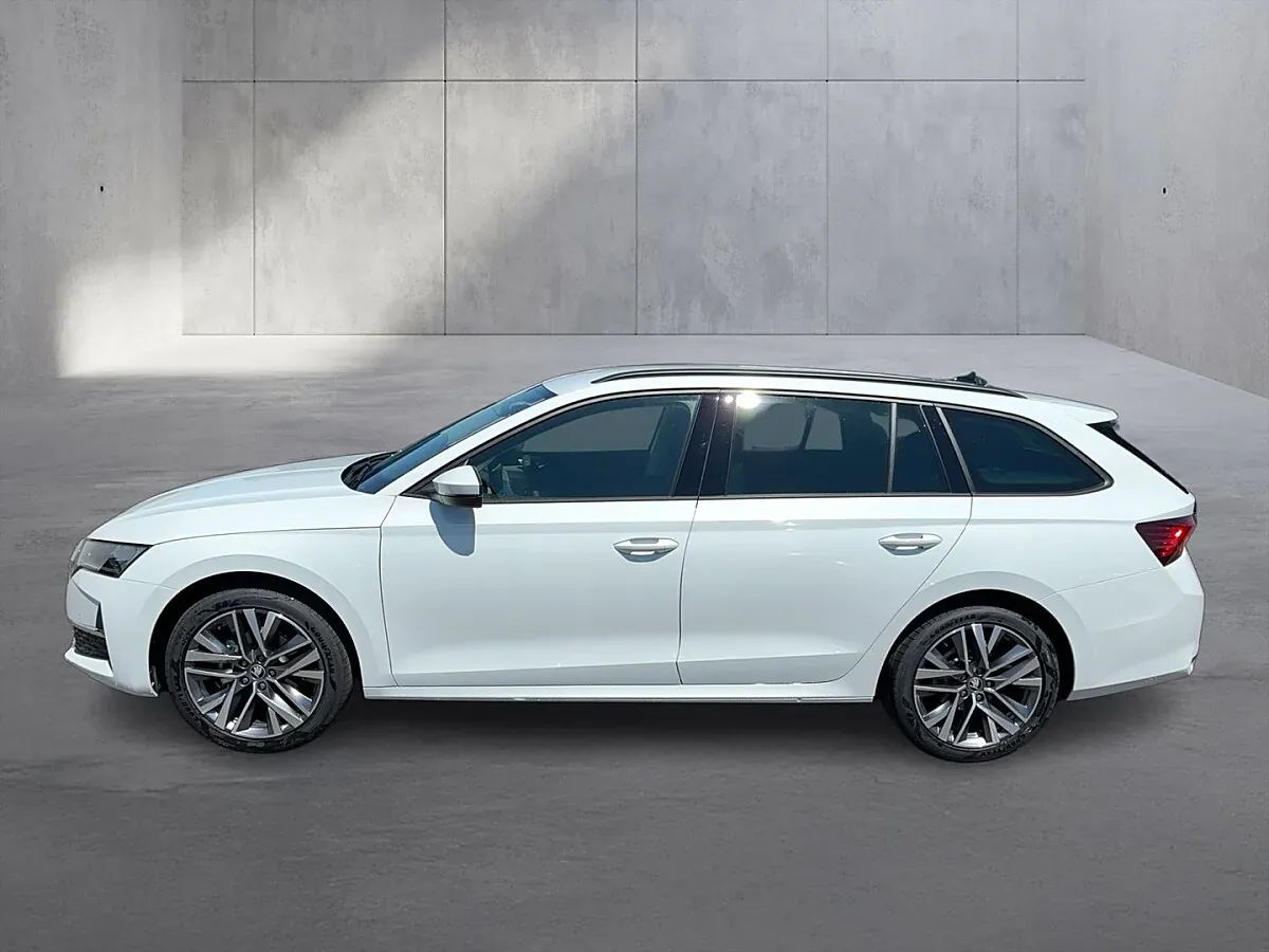 Skoda Octavia 2026 photo 2