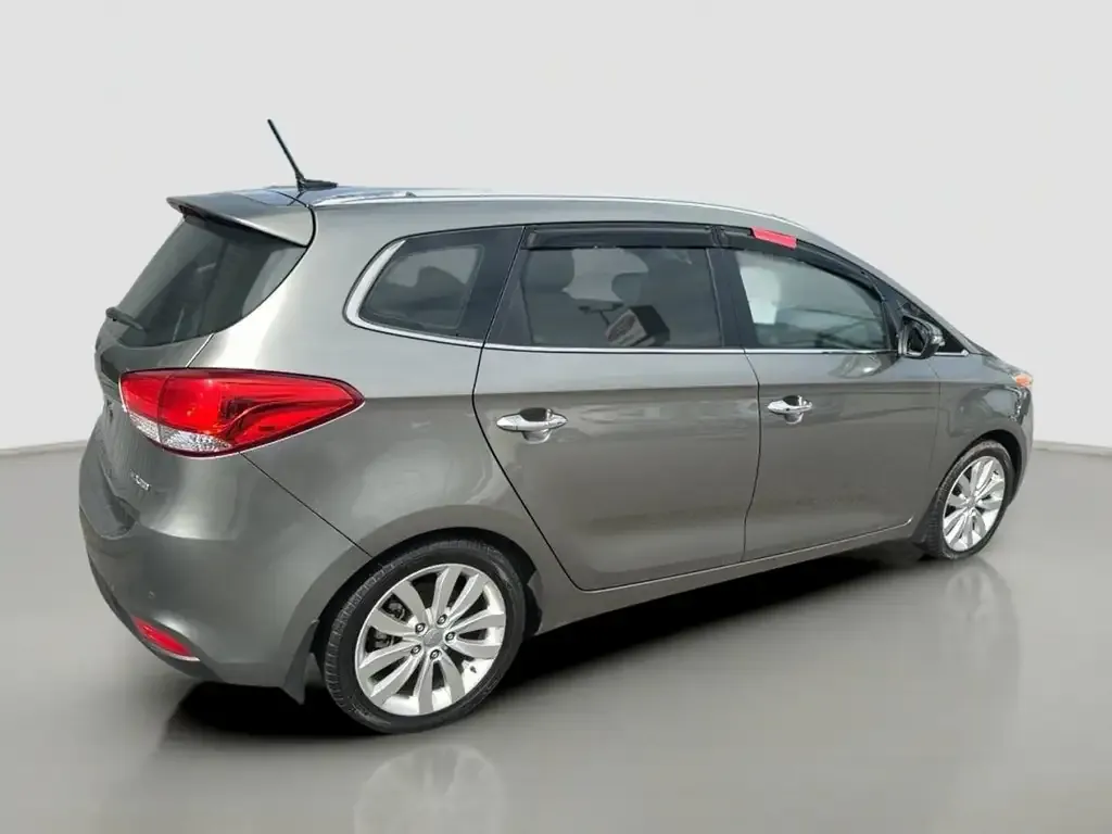 Kia Rondo 2014 photo 4