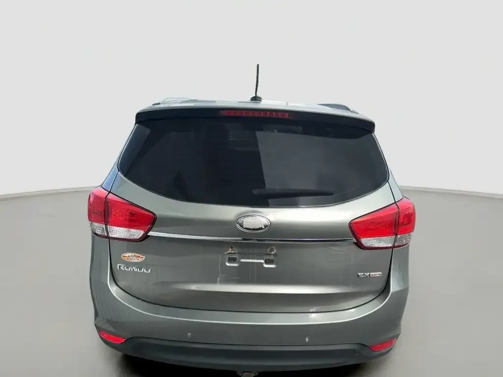 Kia Rondo 2014 photo 3