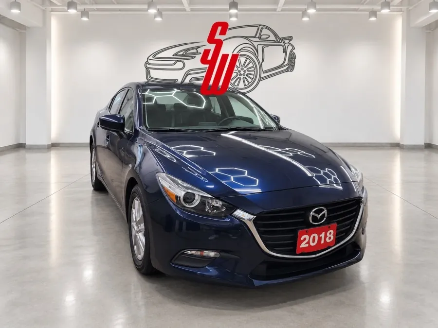Mazda Mazda3 2018 photo 2