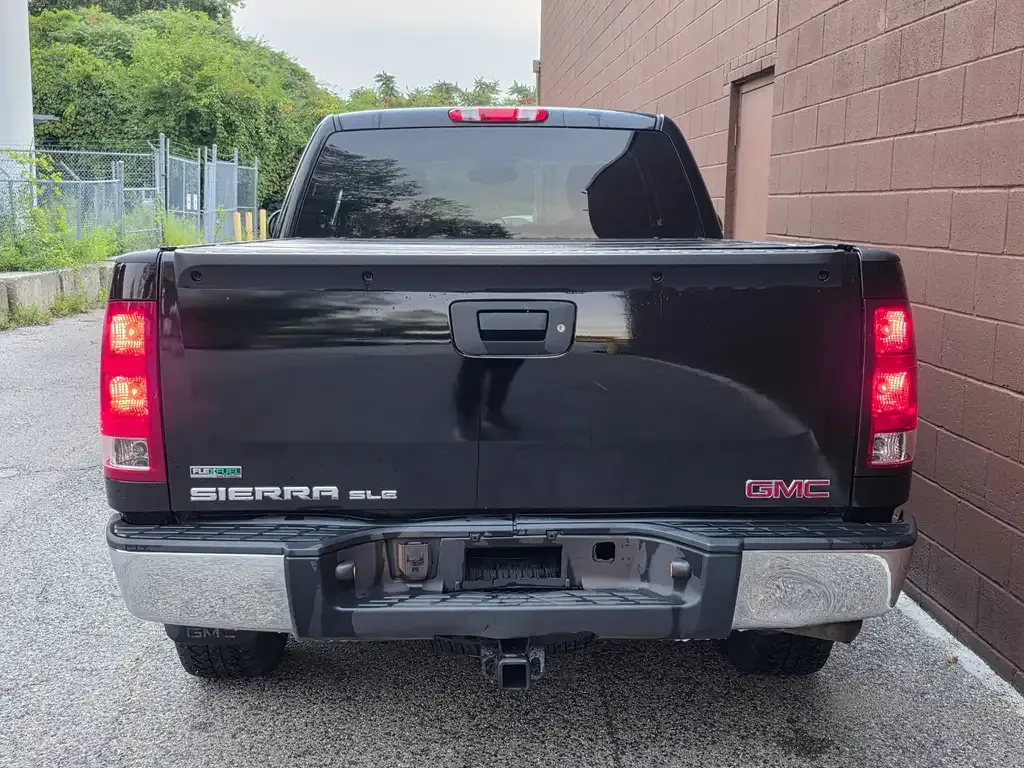 GMC Sierra 1500 2011 photo 3