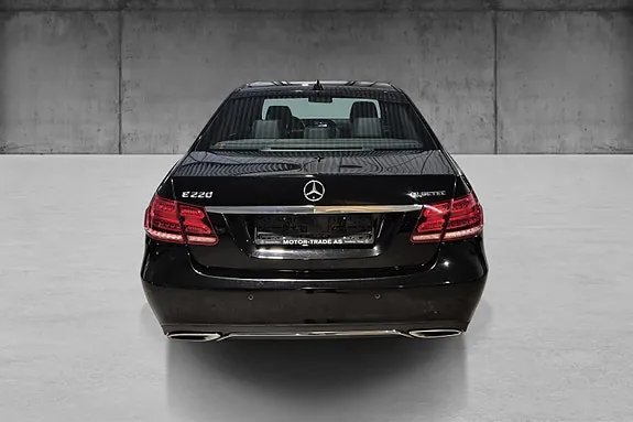 Mercedes-Benz 220 D 2016 photo 4
