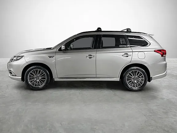 Mitsubishi Outlander 2019 photo 2