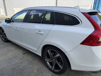 Volvo V60 2012 photo 2