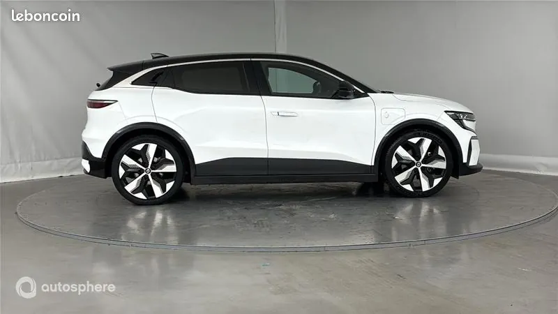 Renault Megane 2023 photo 4
