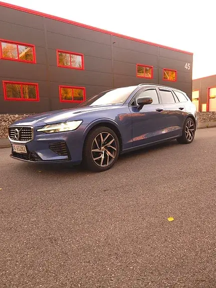 Volvo V60 2020 photo 3
