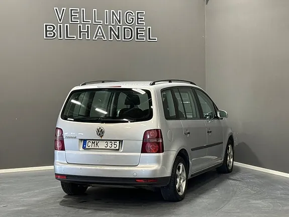 Volkswagen Touran 2008 photo 3