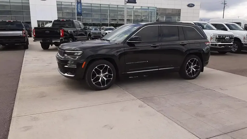 Jeep Grand Cherokee 2024 photo 4