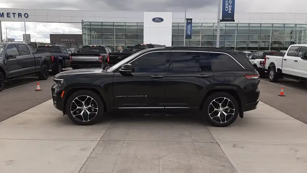 Jeep Grand Cherokee 2024 photo 5