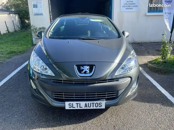 Peugeot 308 2011 photo 2