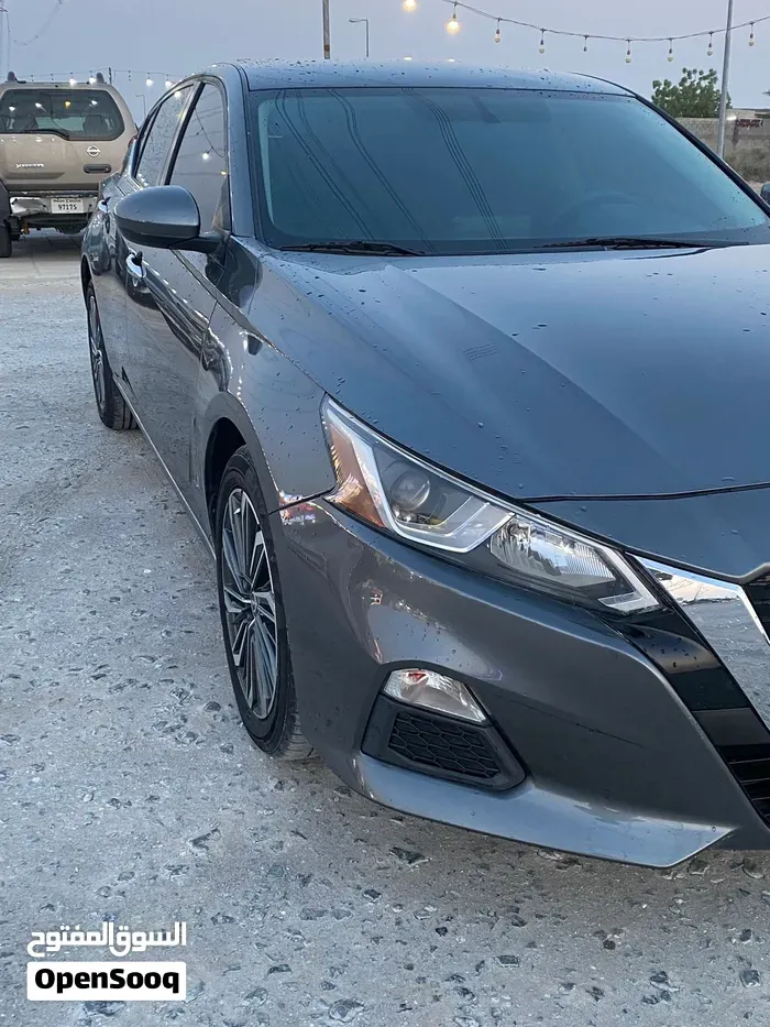 Nissan Altima 2020 photo 3
