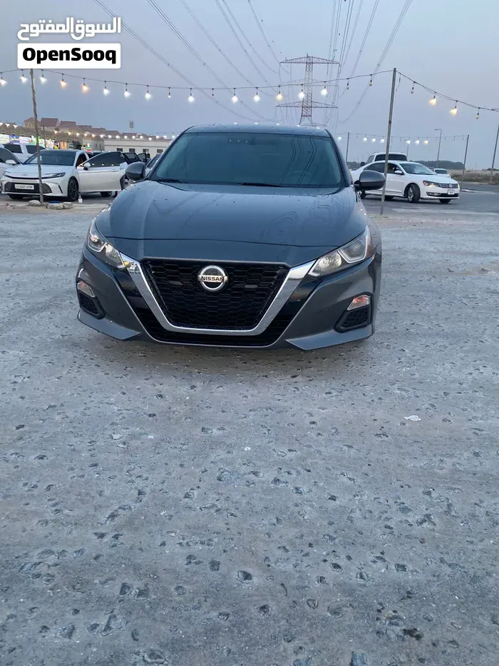 Nissan Altima