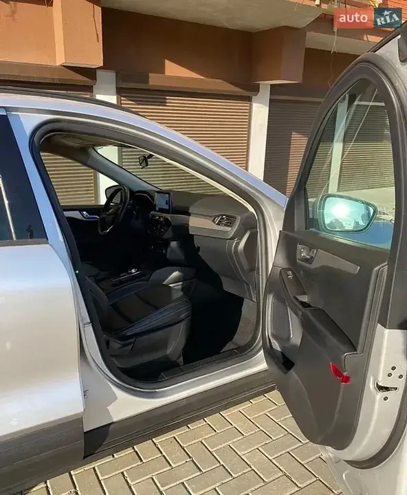 Ford Escape 2020 photo 5
